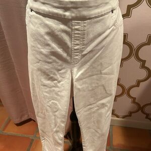 Chico's White Jegging Ankle Pants